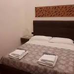 بيت للعطل Fafgrandsuitenapoli *