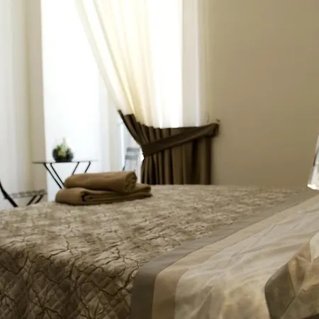 Casa vacanze Fafgrandsuitenapoli *