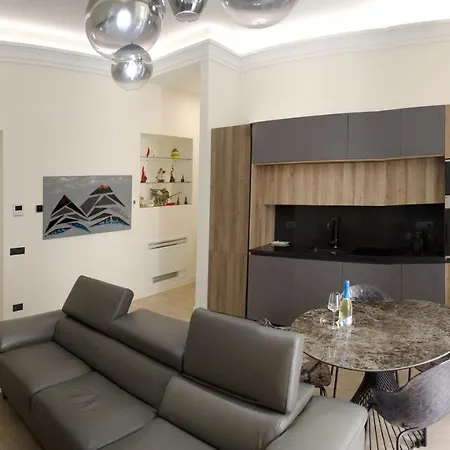 Casa vacanze Fafgrandsuitenapoli