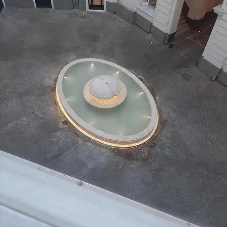 Fafgrandsuitenapoli * Napels