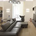 Fafgrandsuitenapoli *