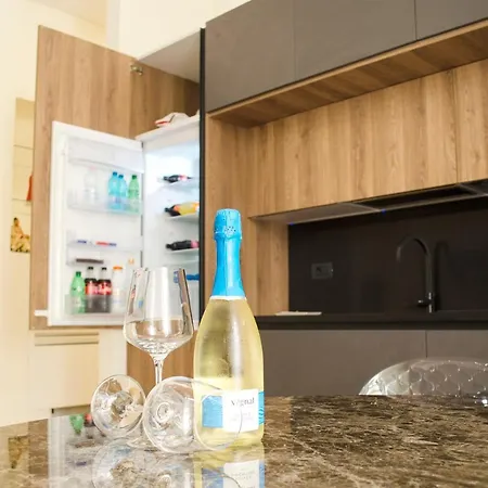 Fafgrandsuitenapoli Holiday home